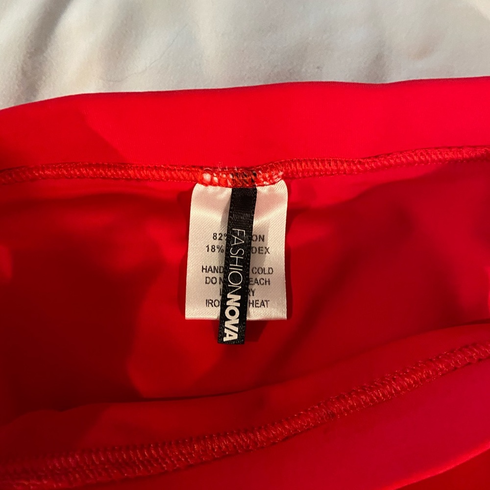 Red Bikini - image 3